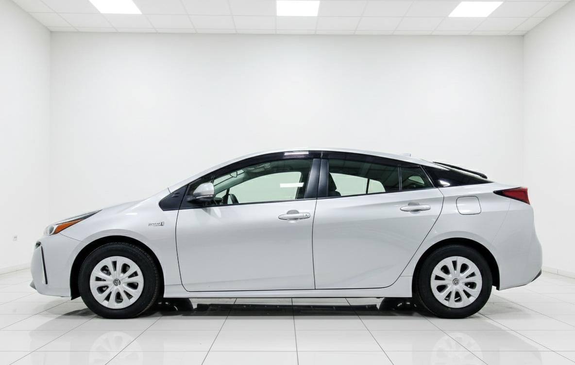 TOYOTA PRIUS - Image 2
