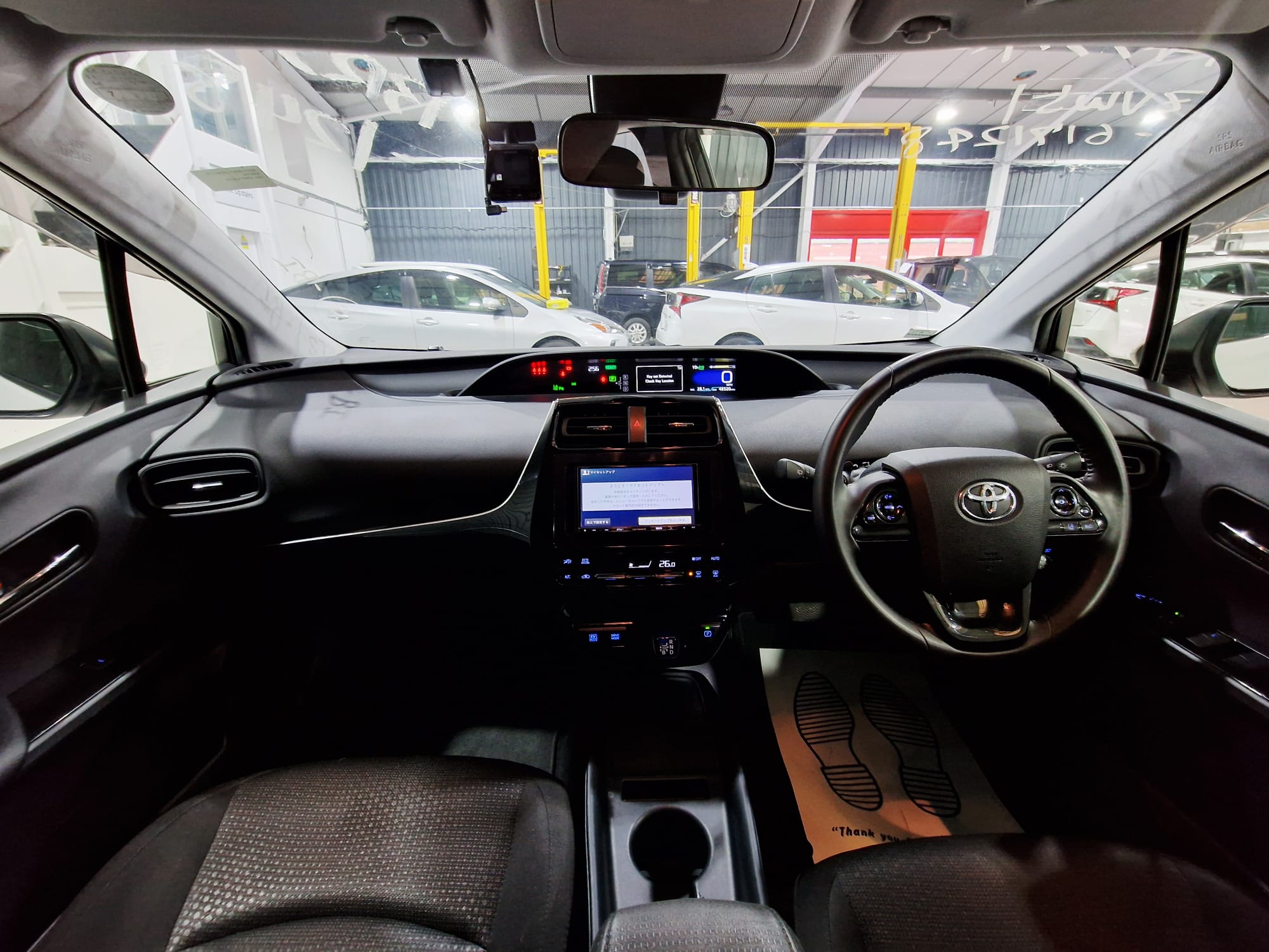 TOYOTA PRIUS - Image 5