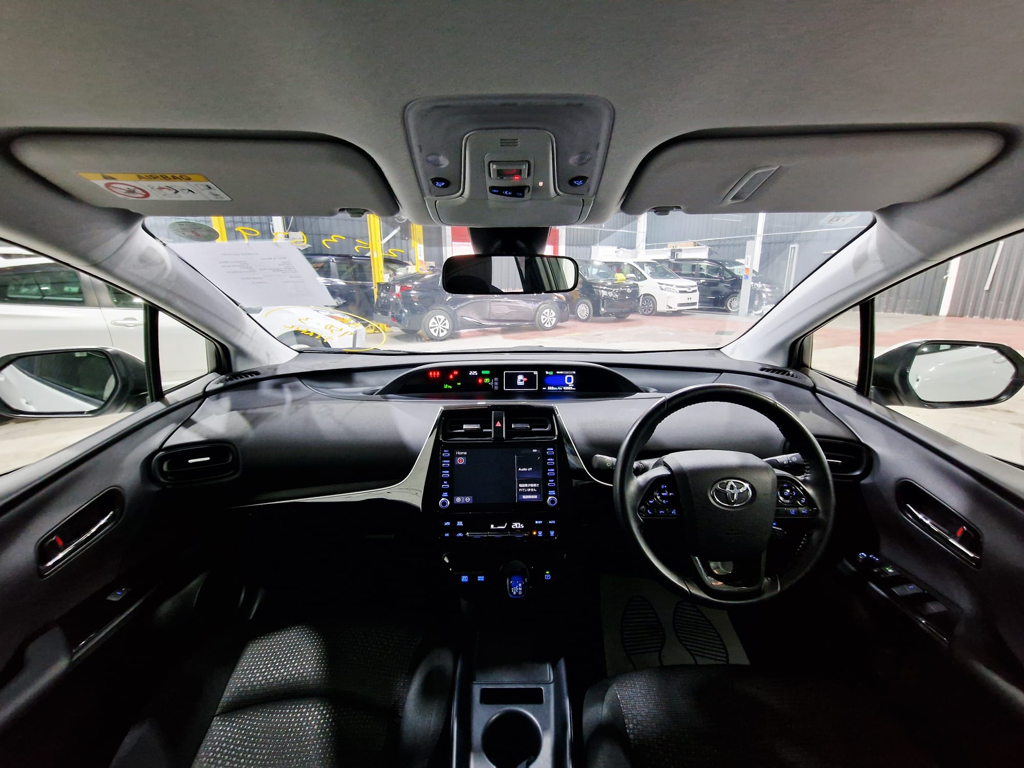 TOYOTA PRIUS - Image 5