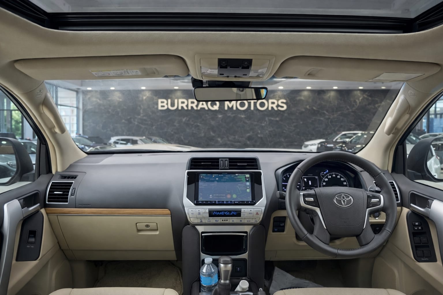 TOYOTA LAND CRUISER PRADO TXL - Image 7