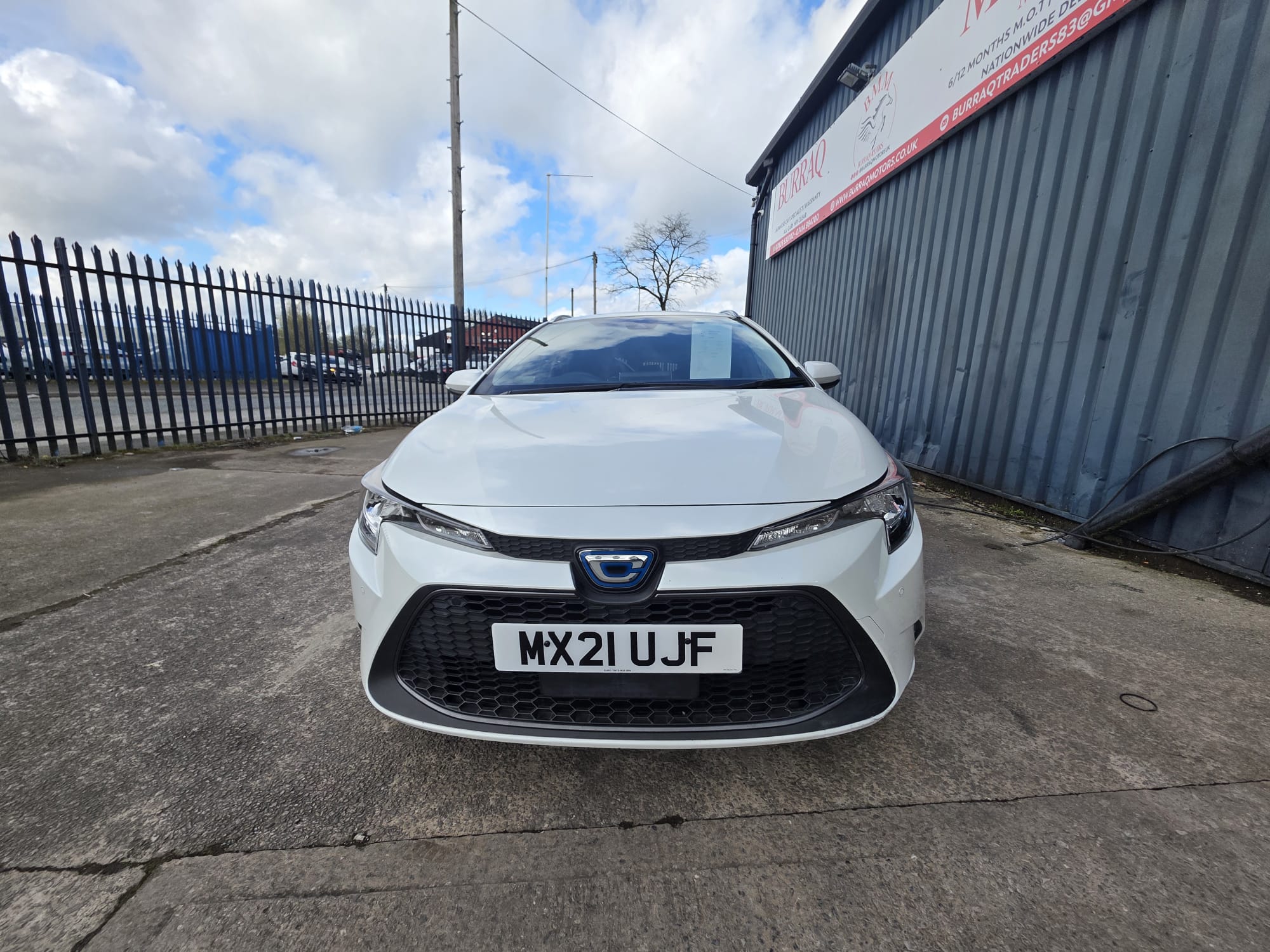 Toyota Corolla - Image 2