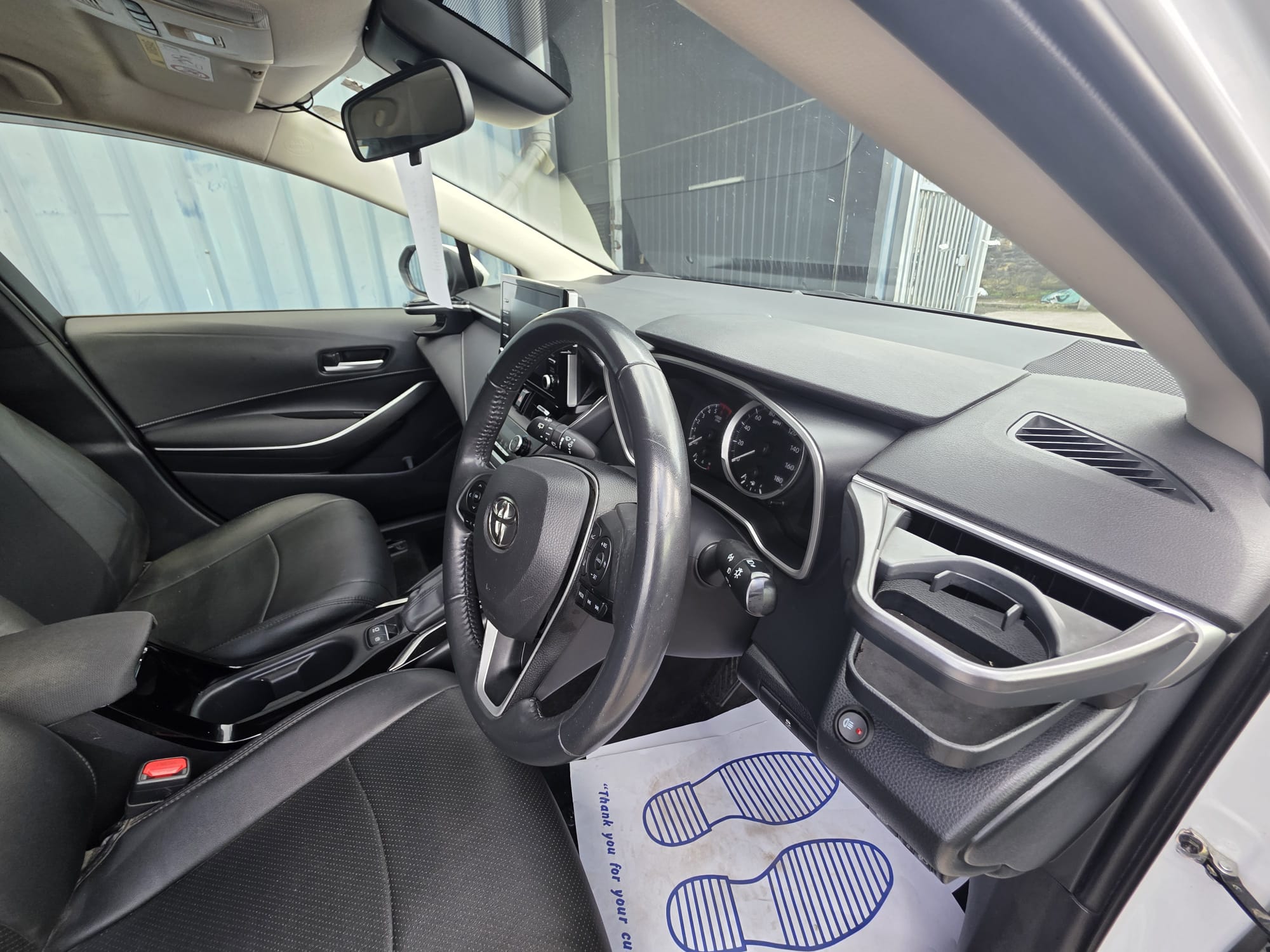 Toyota Corolla - Image 5