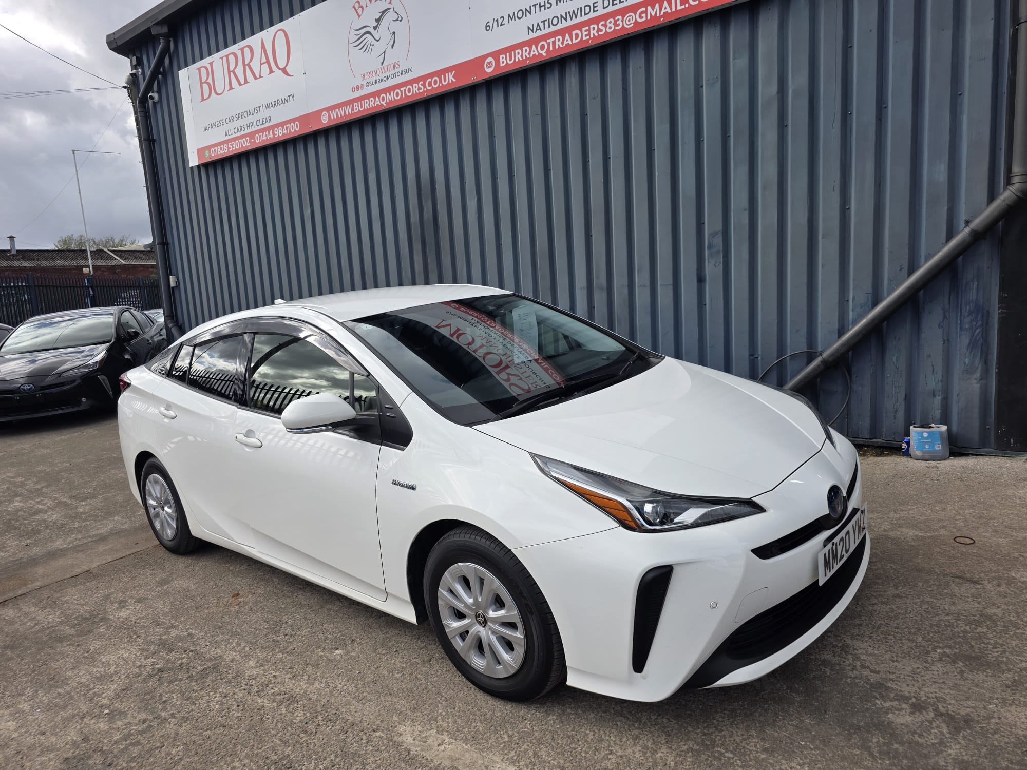 Toyota Prius - Image 4