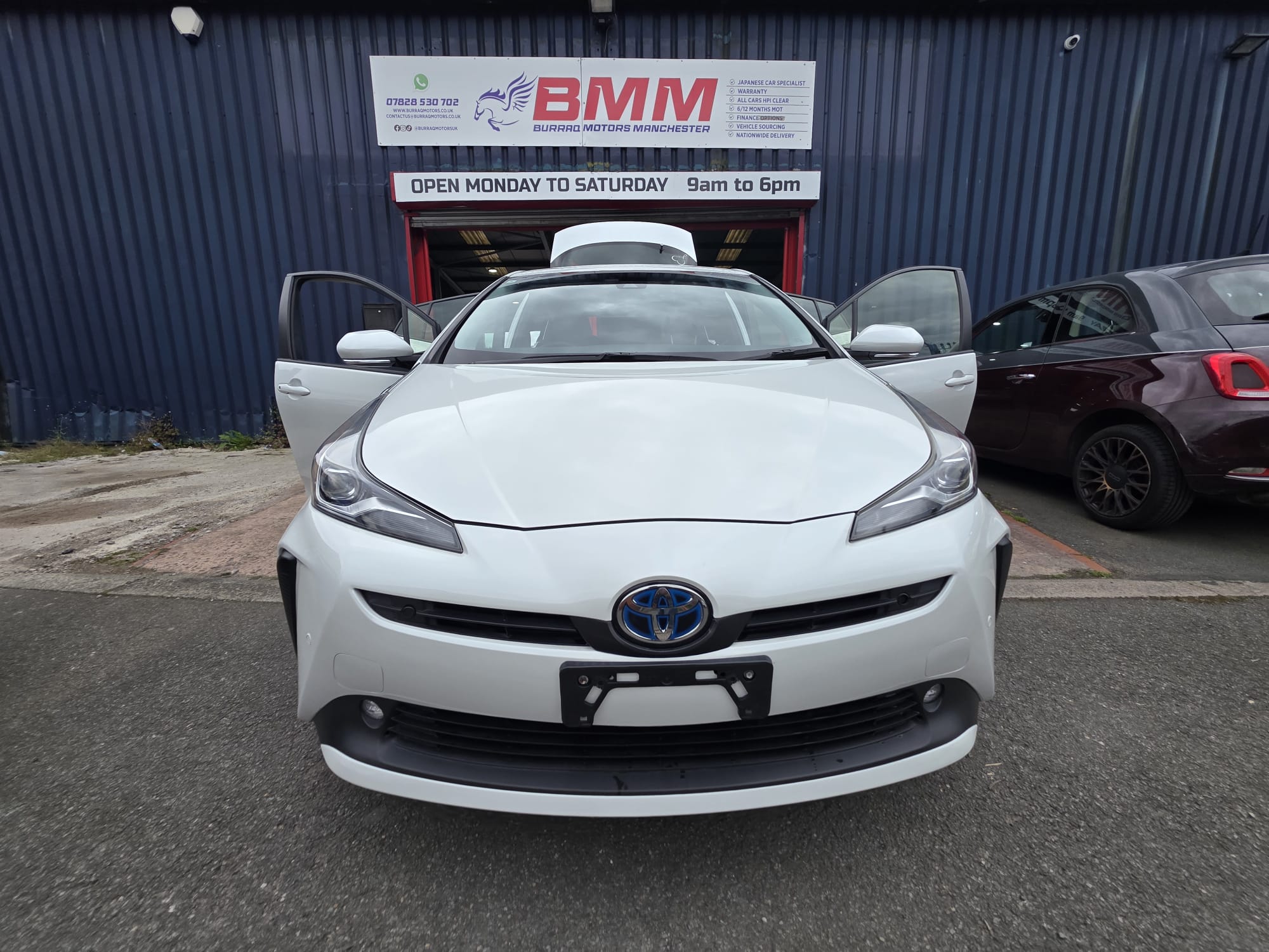 Toyota Prius - Image 2