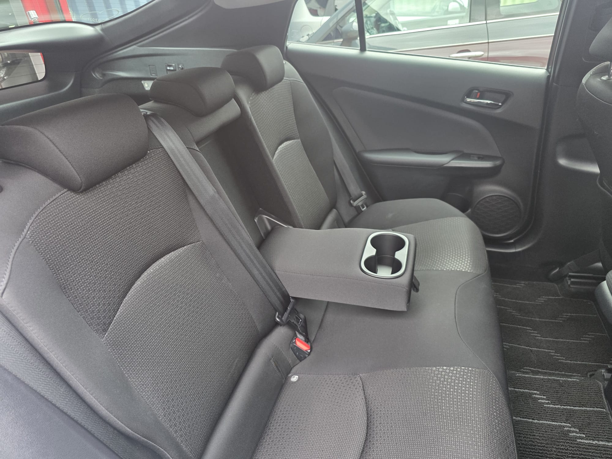 Toyota Prius - Image 7