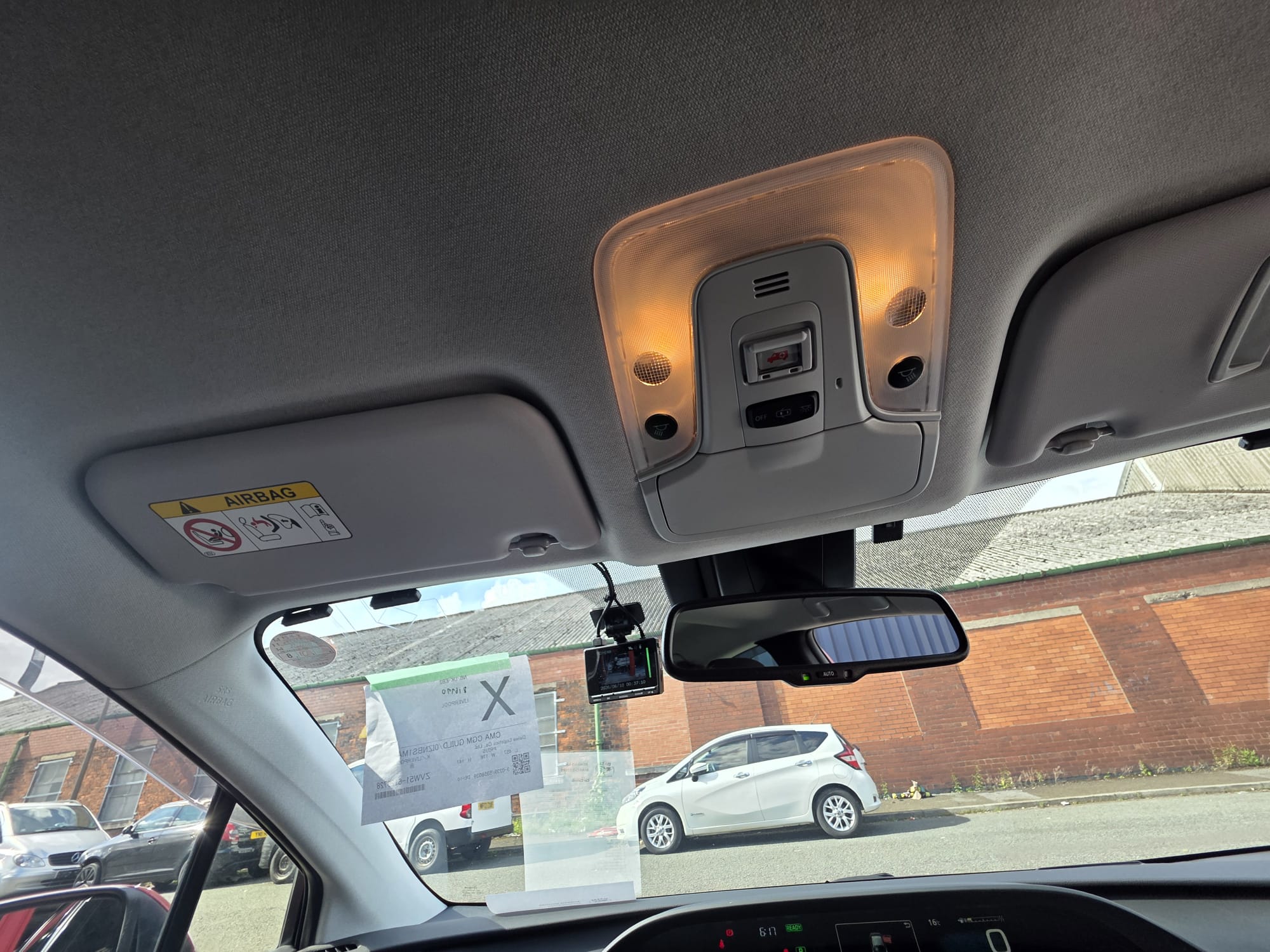 Toyota Prius - Image 7