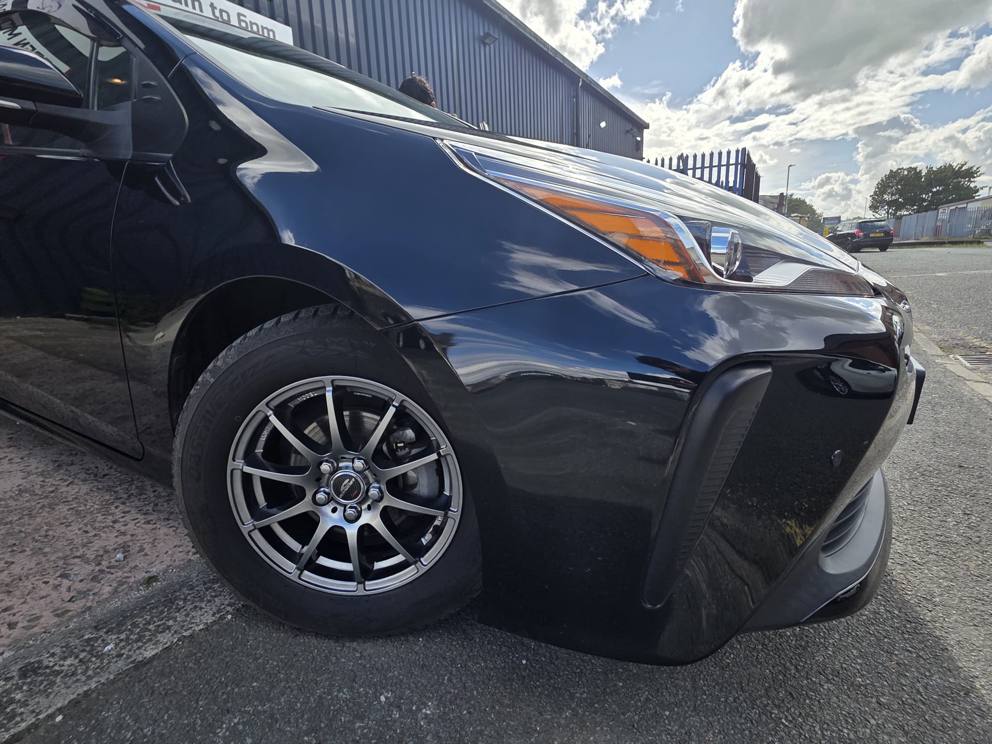 Toyota Prius - Image 3
