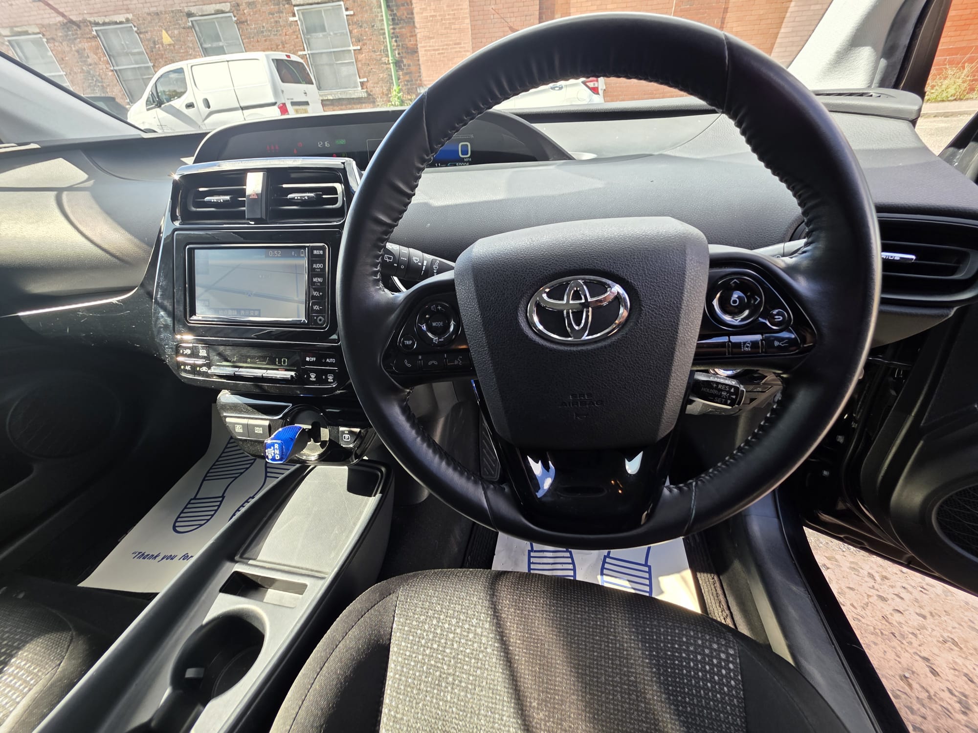 Toyota Prius - Image 6