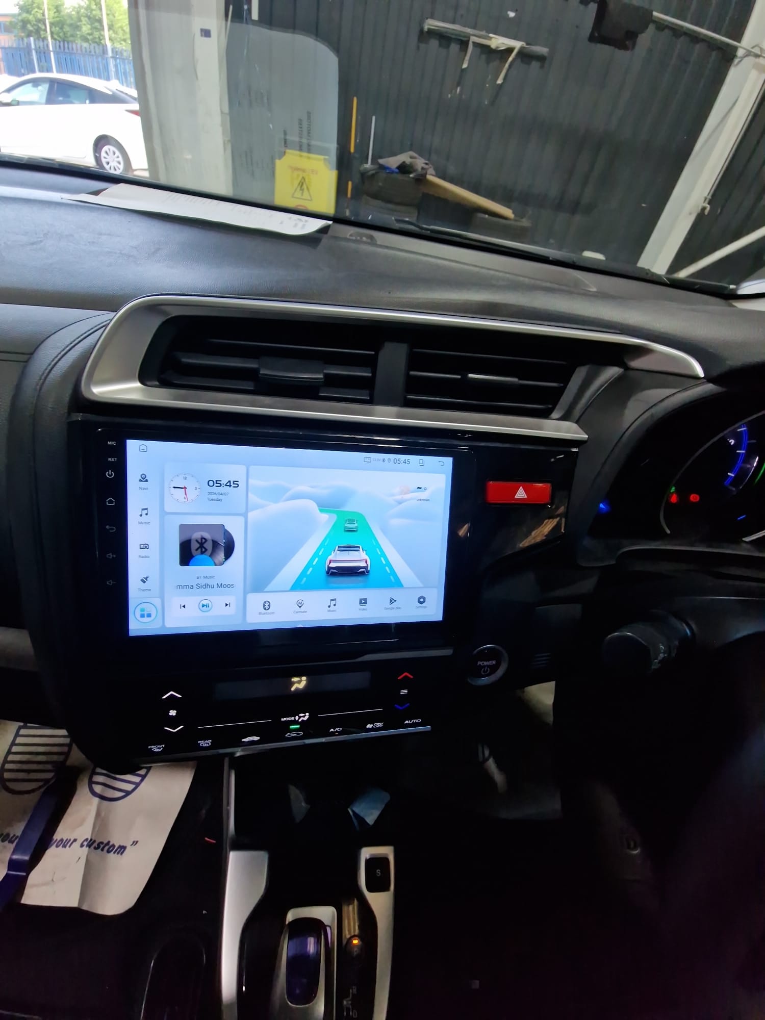 HONDA FIT - Image 10