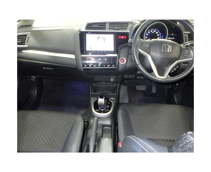 Honda Fit Hybrid L Package (4)